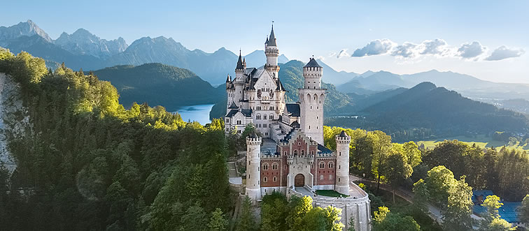 Let's kick things off with a visual classic—can you name this stunning backdrop?